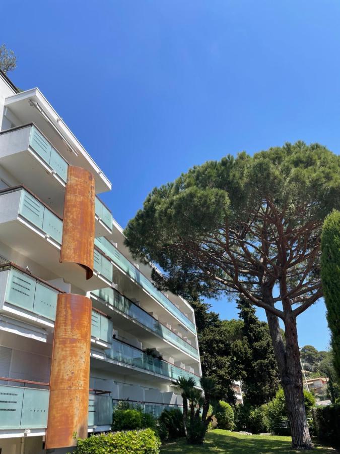 Superbe Studio Lumineux Sur Cannes Avec Terrasse ! A Quelques Minutes De La Celebre Rue D'Antibes ! エクステリア 写真